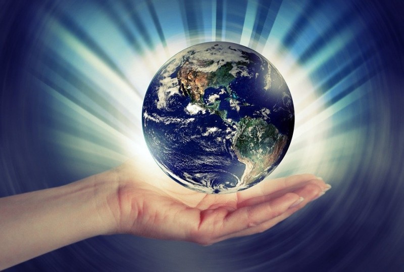 HOY EL PLANETA SE UNE AL SENTIMIENTO DE LA HUMANIDAD